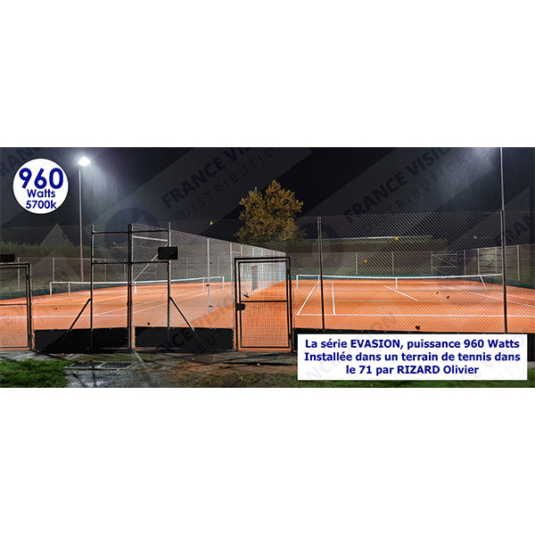 Lot de 4x Projecteurs haute puissances LED de stade - Série Évasion - 600 Watts - 96 000 Lumens - 160 Lumens/Watt -  649 x 375 x 132 mm - Angle 20° / 40° / 60° / 90° / 140*100° / 120° au choix - IP65 - Rotatif - Garantie 5 ans